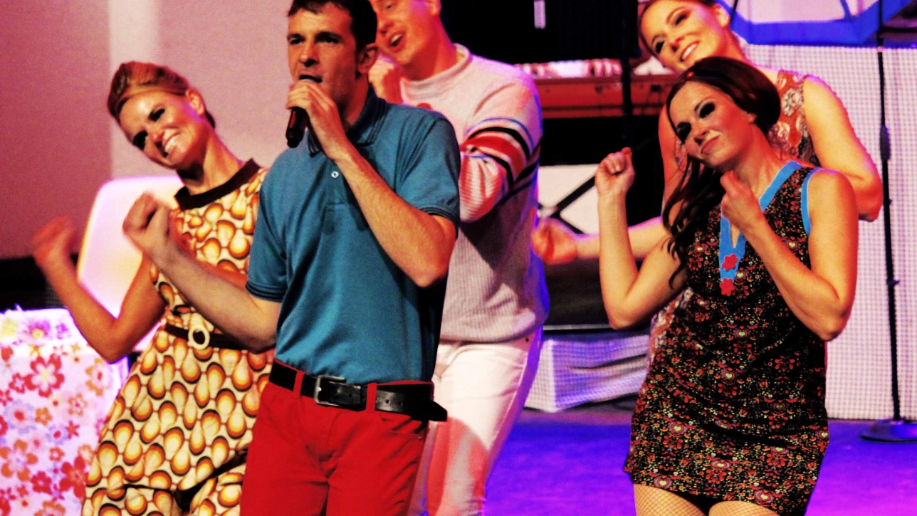 Twist and Shout dancers performing a dance 